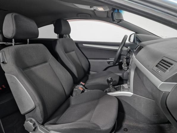 Opel Astra H Рестайлинг с пробегом 2010 года, цена 399 000 рублей, 229604 км, хэтчбек, Автокод Объявления