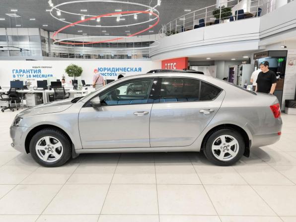 Skoda Octavia III (A7) с пробегом 2016 года, цена 1 420 000 рублей, 86484 км, лифтбек, Автокод Объявления