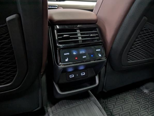 Geely Monjaro I с пробегом 2023 года, цена 2 790 000 рублей, 89462 км, внедорожник, Автокод Объявления