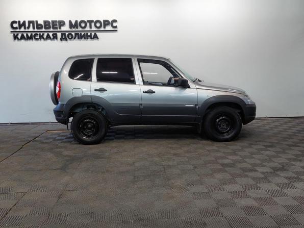 Chevrolet Niva I Рестайлинг с пробегом 2015 года, цена 620 000 рублей, 163500 км, внедорожник, Автокод Объявления