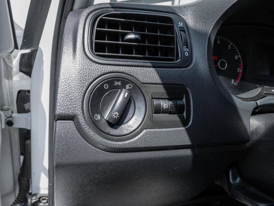 Volkswagen Polo V Рестайлинг Ставрополь  - изображение 14