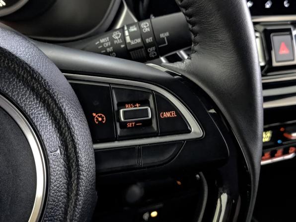 Suzuki Fronx с пробегом 2024 года, цена 1 990 000 рублей, 31400 км, внедорожник, Автокод Объявления