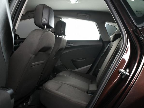Opel Astra J Рестайлинг с пробегом 2013 года, цена 829 995 рублей, 150733 км, хэтчбек, Автокод Объявления