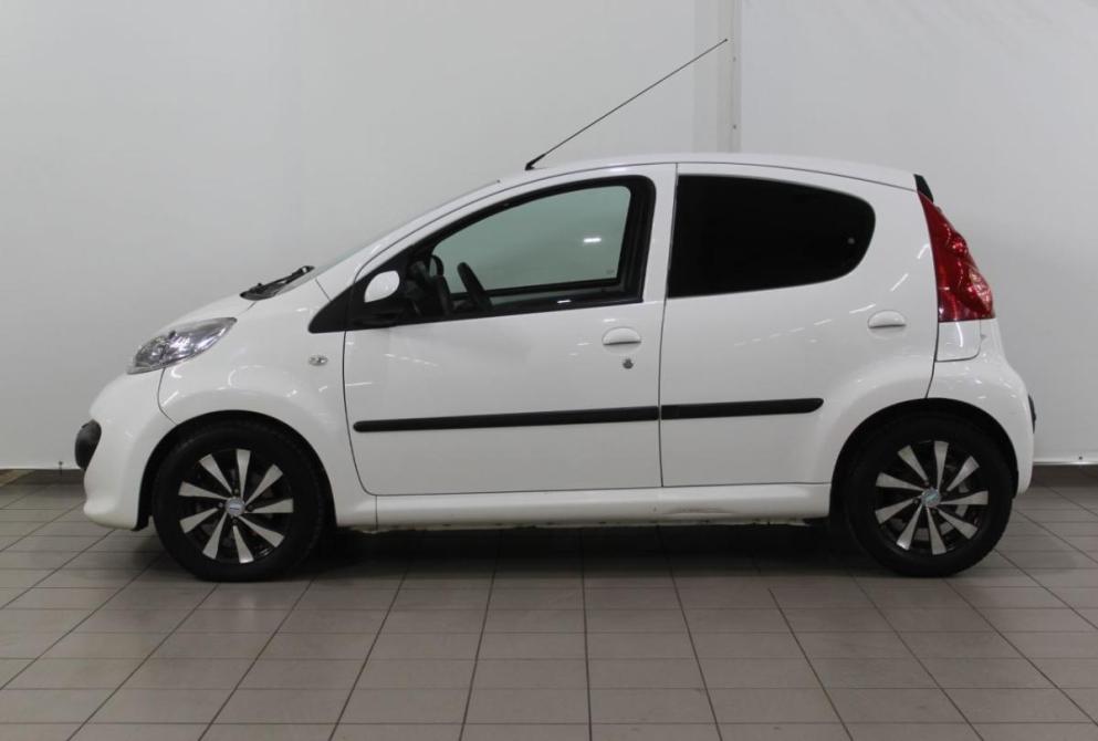 Peugeot 107 I Астрахань  - изображение 10