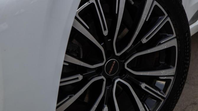 Exeed VX I с пробегом 2023 года, цена 2 488 000 рублей, 77802 км, внедорожник, Автокод Объявления