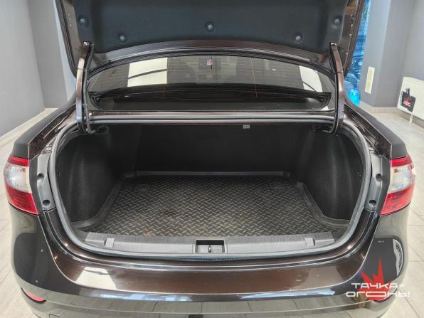 Renault Fluence I Рестайлинг с пробегом 2014 года, цена 780 000 рублей, 159000 км, седан, Автокод Объявления