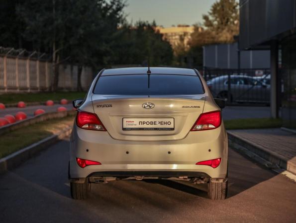 Hyundai Solaris I Рестайлинг с пробегом 2015 года, цена 889 777 рублей, 222000 км, седан, Автокод Объявления