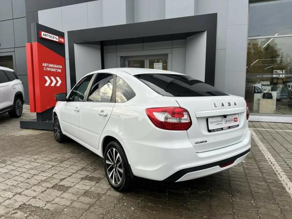 Lada (ВАЗ) Granta I Рестайлинг с пробегом 2024 года, цена 789 600 рублей, 72947 км, лифтбек, Автокод Объявления
