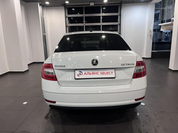 Skoda Octavia III (A7) Рестайлинг с пробегом 2019 года, цена 1 610 000 рублей, 111019 км, лифтбек, Автокод Объявления