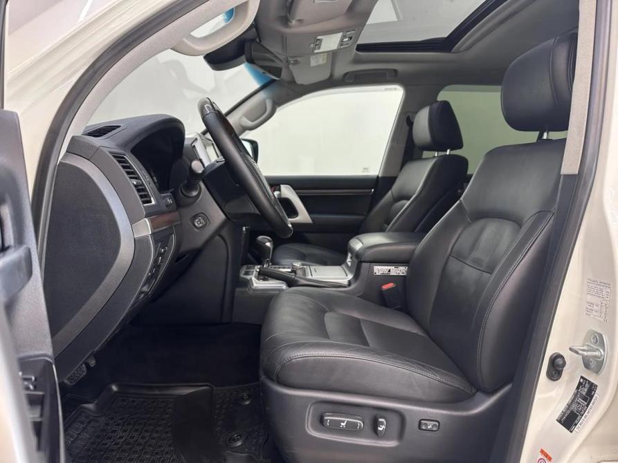 Toyota Land Cruiser 200 Series Рестайлинг 2 Барнаул  - изображение 27