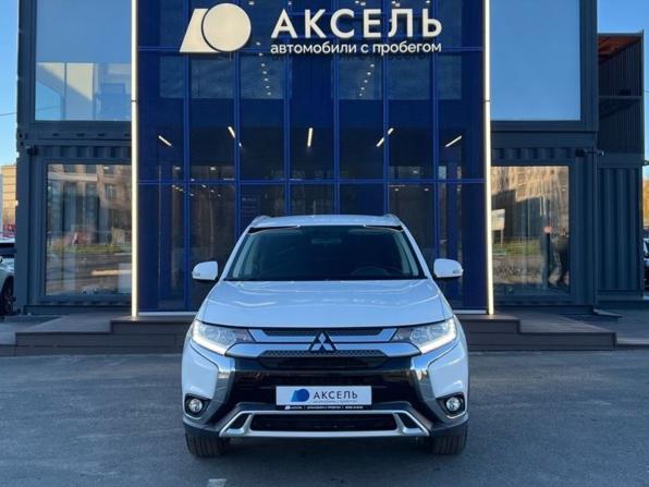 Mitsubishi Outlander III Рестайлинг 3 с пробегом 2020 года, цена 2 299 000 рублей, 95000 км, внедорожник, Автокод Объявления