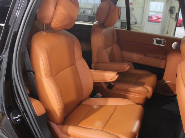 Li Auto (Lixiang) L9 I Рестайлинг с пробегом 2024 года, цена 7 100 000 рублей, 56298 км, внедорожник, Автокод Объявления