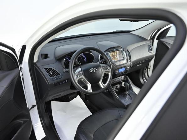 Hyundai ix35 I Рестайлинг с пробегом 2015 года, цена 1 349 000 рублей, 96000 км, внедорожник, Автокод Объявления