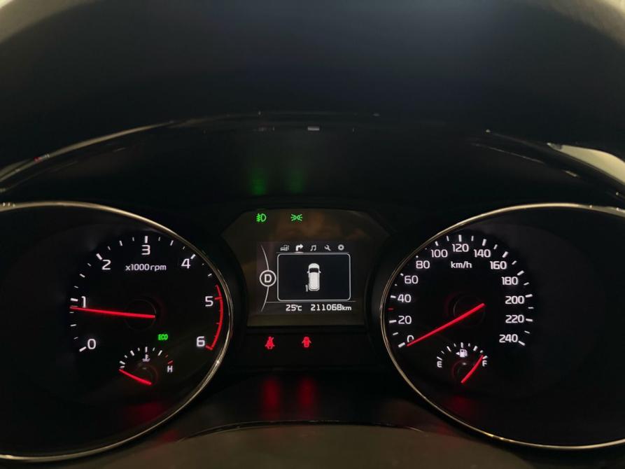 Kia Carnival III Москва  - изображение 16