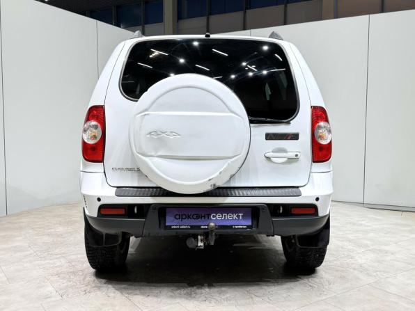 Chevrolet Niva I Рестайлинг с пробегом 2018 года, цена 735 000 рублей, 177248 км, внедорожник, Автокод Объявления