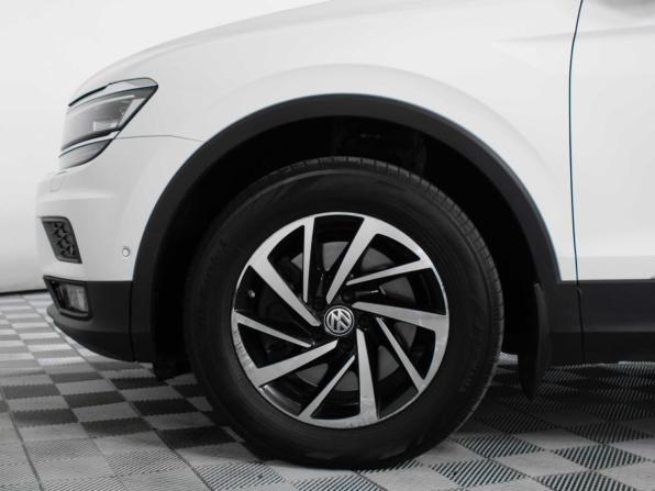 Volkswagen Tiguan II с пробегом 2019 года, цена 3 265 000 рублей, 107000 км, внедорожник, Автокод Объявления