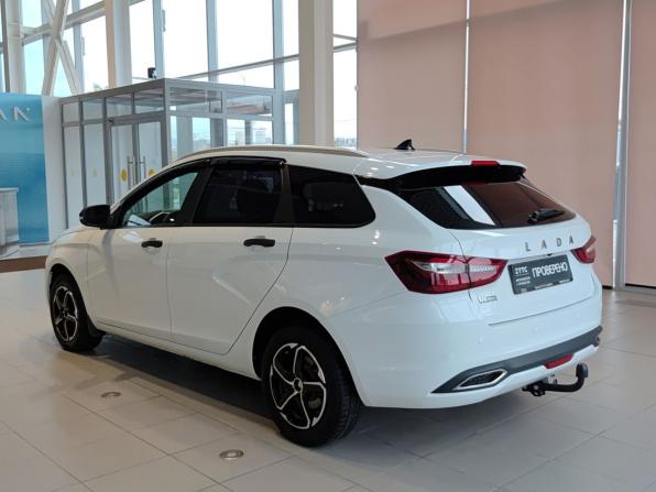 Lada (ВАЗ) Vesta I Рестайлинг (NG) с пробегом 2024 года, цена 1 224 000 рублей, 74550 км, универсал, Автокод Объявления