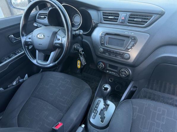 Kia Rio III с пробегом 2014 года, цена 965 000 рублей, 130000 км, седан, Автокод Объявления