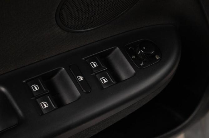 Volkswagen Golf Plus II с пробегом 2010 года, цена 969 000 рублей, 156400 км, хэтчбек, Автокод Объявления