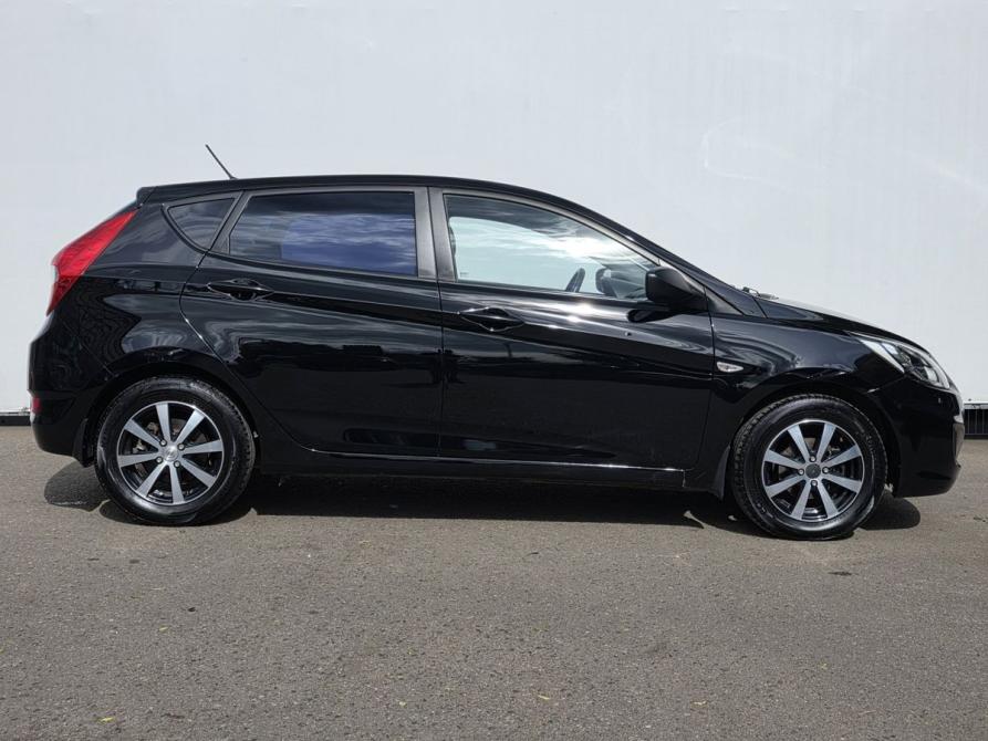 Hyundai Solaris I Москва  - изображение 4