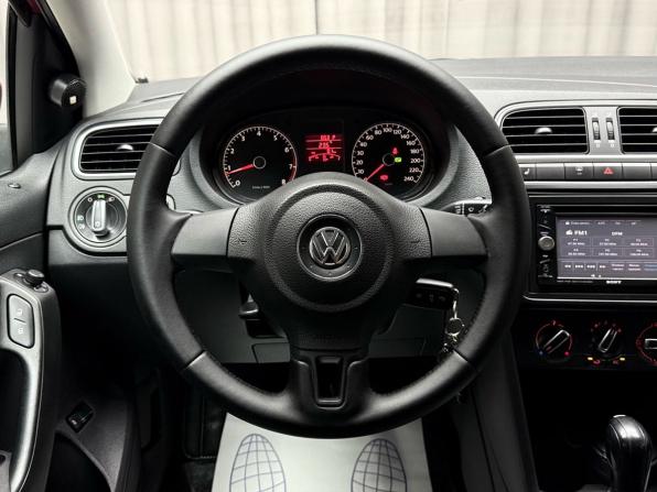 Volkswagen Polo V с пробегом 2010 года, цена 779 000 рублей, 155000 км, седан, Автокод Объявления