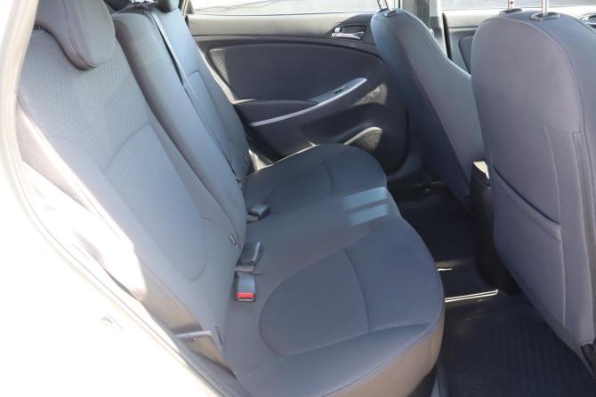 Hyundai Solaris I с пробегом 2014 года, цена 829 000 рублей, 122000 км, хэтчбек, Автокод Объявления
