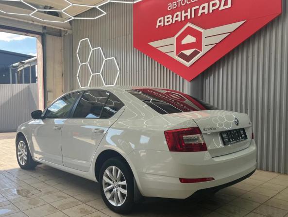 Skoda Octavia III (A7) с пробегом 2016 года, цена 1 320 000 рублей, 217833 км, лифтбек, Автокод Объявления