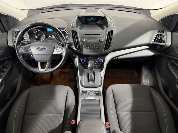 Ford Kuga II Рестайлинг с пробегом 2017 года, цена 1 799 800 рублей, 77000 км, внедорожник, Автокод Объявления