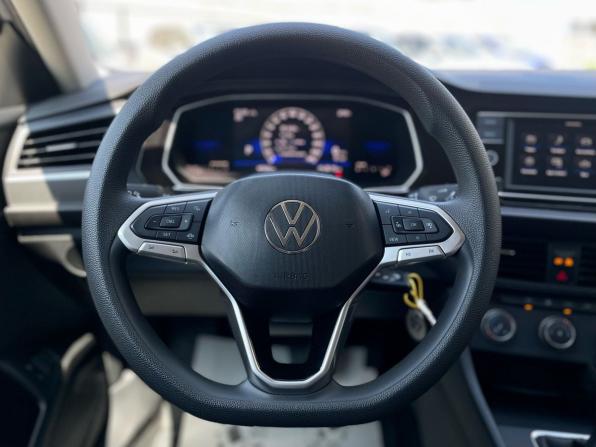 Volkswagen Jetta VII Рестайлинг с пробегом 2022 года, цена 1 750 000 рублей, 60325 км, седан, Автокод Объявления