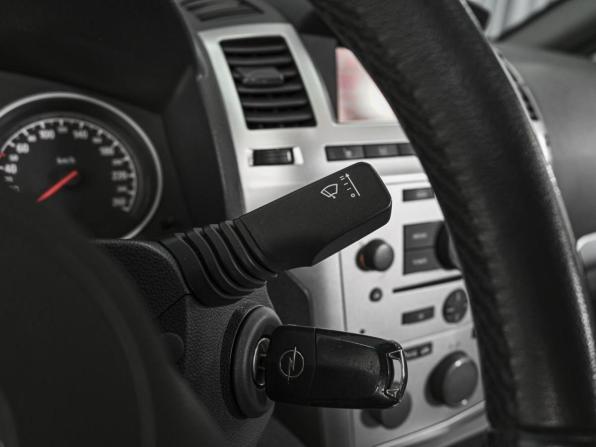 Opel Zafira B Рестайлинг с пробегом 2013 года, цена 889 000 рублей, 218894 км, компактвэн, Автокод Объявления