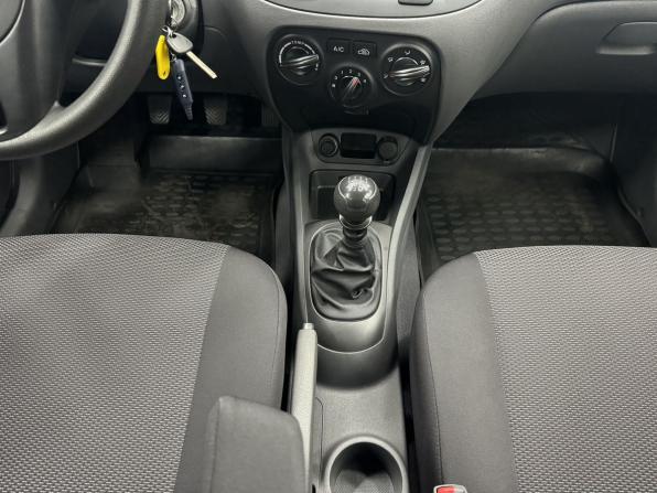 Kia Rio II Рестайлинг с пробегом 2010 года, цена 890 000 рублей, 36012 км, хэтчбек, Автокод Объявления