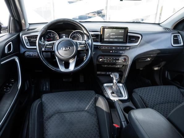 Kia Ceed III с пробегом 2018 года, цена 1 749 000 рублей, 72747 км, хэтчбек, Автокод Объявления