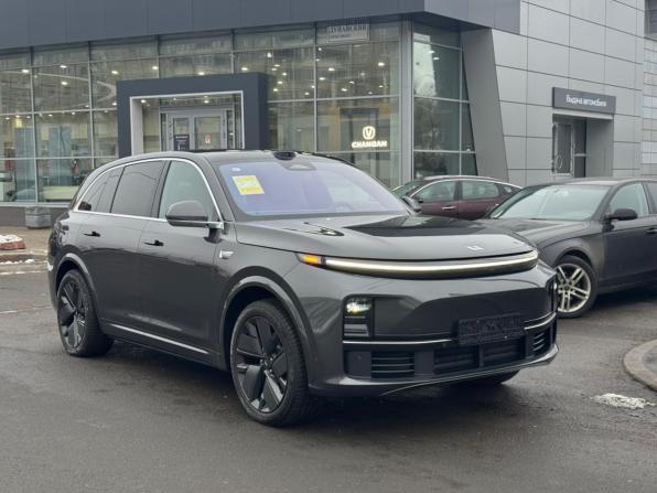 Новый Li Auto (Lixiang) L7 I Рестайлинг 2025 года, цена 8 348 820 рублей, внедорожник, Автокод Объявления