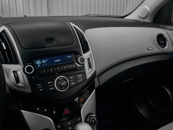 Chevrolet Cruze I Рестайлинг с пробегом 2013 года, цена 750 000 рублей, 165306 км, хэтчбек, Автокод Объявления