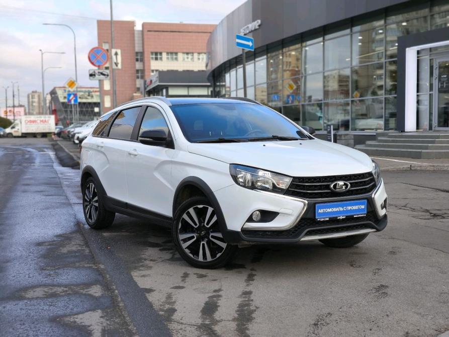 Lada (ВАЗ) Vesta I Санкт-Петербург  - изображение 3
