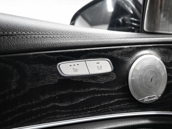 Mercedes-Benz E-Класс V (W213 S213 C238) с пробегом 2018 года, цена 2 600 000 рублей, 187842 км, седан, Автокод Объявления