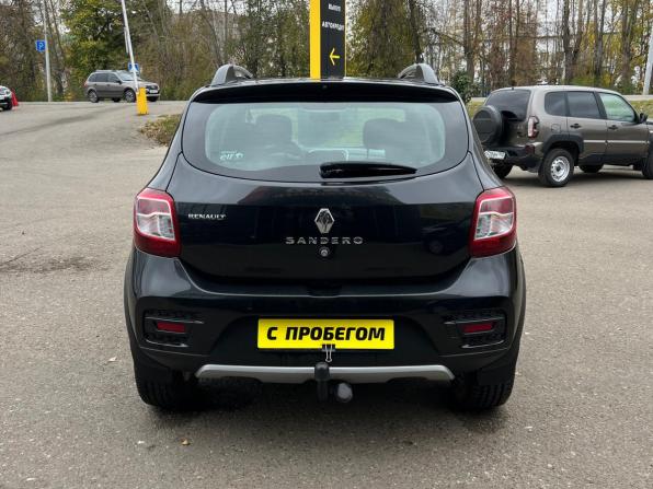Renault Sandero II с пробегом 2015 года, цена 850 000 рублей, 91000 км, хэтчбек, Автокод Объявления