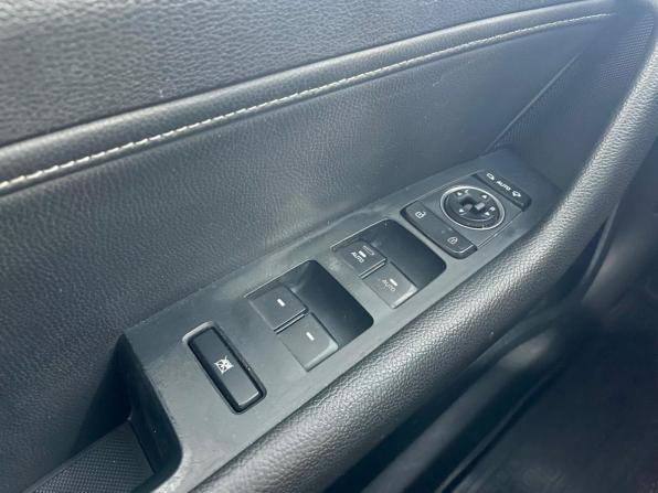 Hyundai Sonata VII (LF) Рестайлинг с пробегом 2019 года, цена 1 854 000 рублей, 185085 км, седан, Автокод Объявления