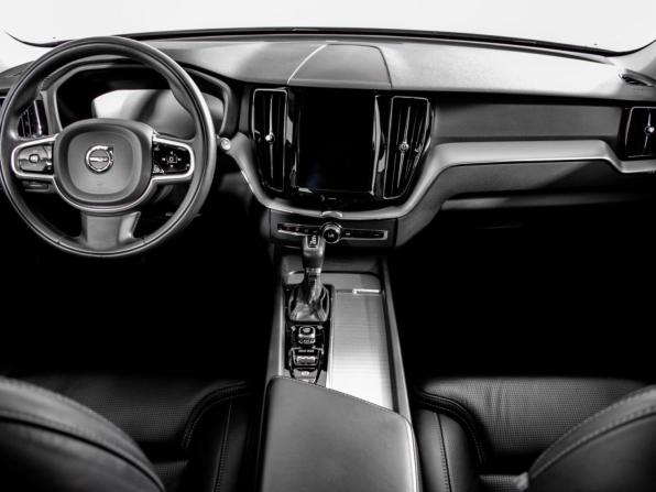 Volvo XC60 II с пробегом 2018 года, цена 4 395 000 рублей, 56347 км, внедорожник, Автокод Объявления