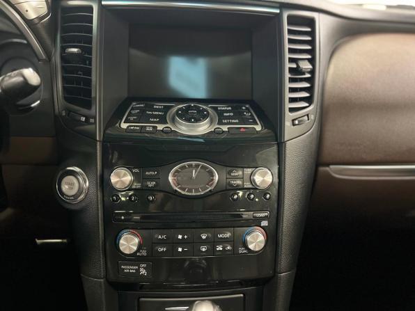 Infiniti FX II (S51) с пробегом 2008 года, цена 1 100 000 рублей, 293000 км, внедорожник, Автокод Объявления