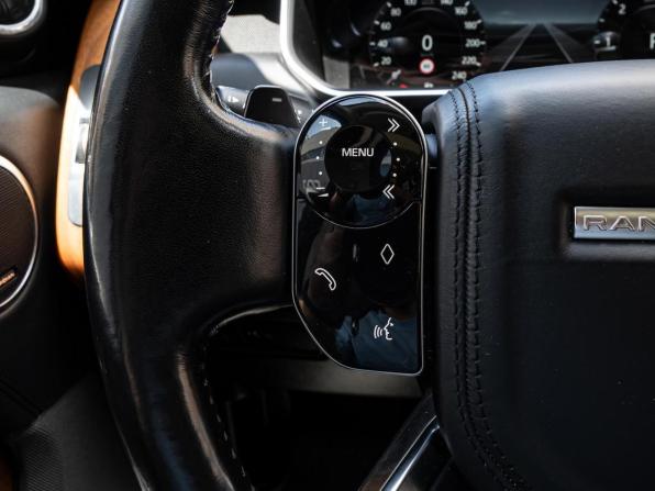 Land Rover Range Rover IV Рестайлинг с пробегом 2018 года, цена 5 350 000 рублей, 159042 км, внедорожник, Автокод Объявления