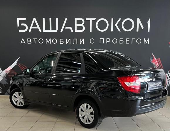 Lada (ВАЗ) Granta I Рестайлинг с пробегом 2023 года, цена 750 000 рублей, 44623 км, седан, Автокод Объявления