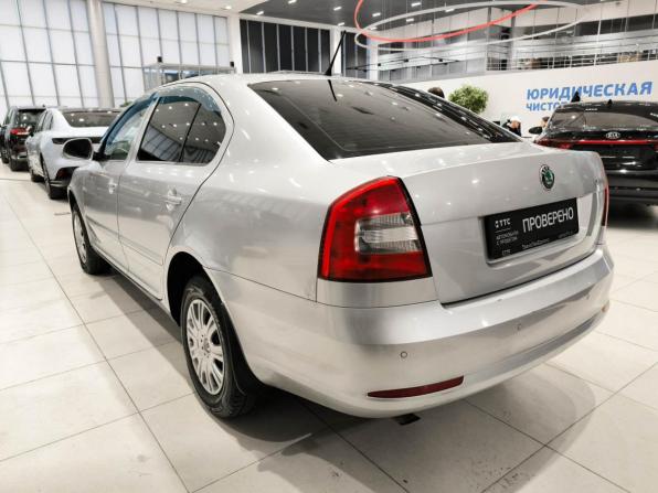 Skoda Octavia II (A5) Рестайлинг с пробегом 2012 года, цена 580 000 рублей, 255122 км, лифтбек, Автокод Объявления