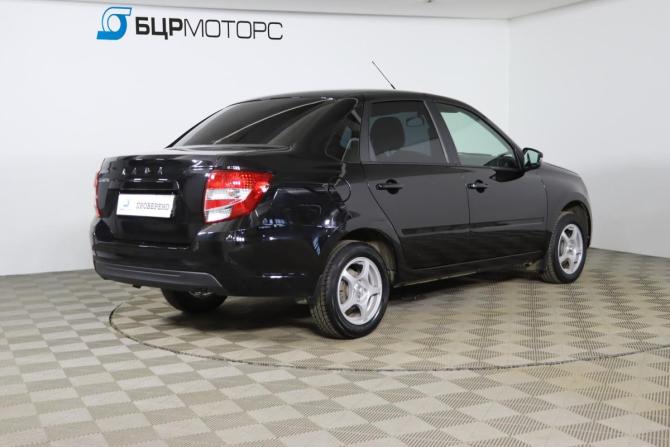 Lada (ВАЗ) Granta I Рестайлинг с пробегом 2023 года, цена 799 990 рублей, 29908 км, седан, Автокод Объявления