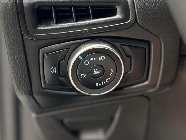 Ford Focus III Рестайлинг с пробегом 2018 года, цена 899 000 рублей, 109051 км, универсал, Автокод Объявления