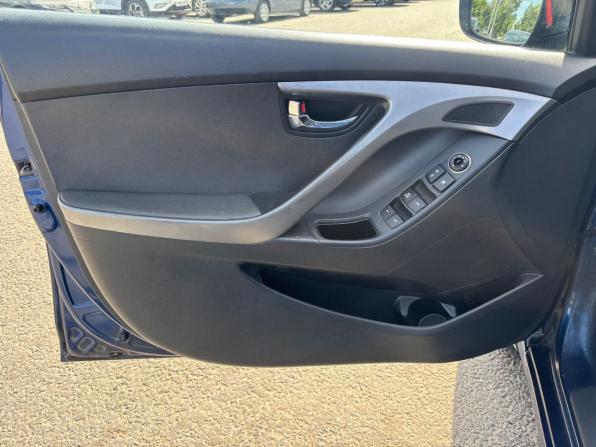 Hyundai Elantra V (MD) с пробегом 2012 года, цена 848 000 рублей, 173495 км, седан, Автокод Объявления