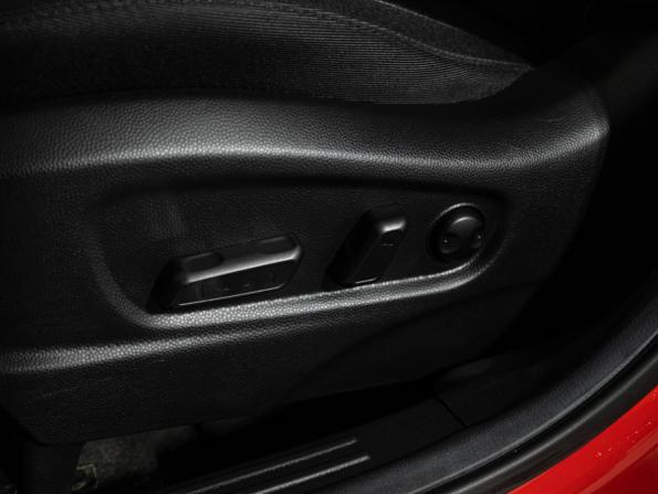 Kia Soul II Рестайлинг с пробегом 2018 года, цена 1 799 700 рублей, 92331 км, хэтчбек, Автокод Объявления