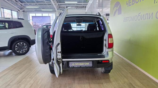 Chevrolet Niva I Рестайлинг с пробегом 2012 года, цена 369 000 рублей, 137265 км, внедорожник, Автокод Объявления