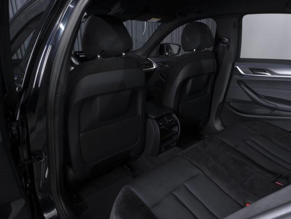 BMW 5 серии VII (G30/G31/G38) Рестайлинг с пробегом 2021 года, цена 4 299 000 рублей, 86582 км, седан, Автокод Объявления