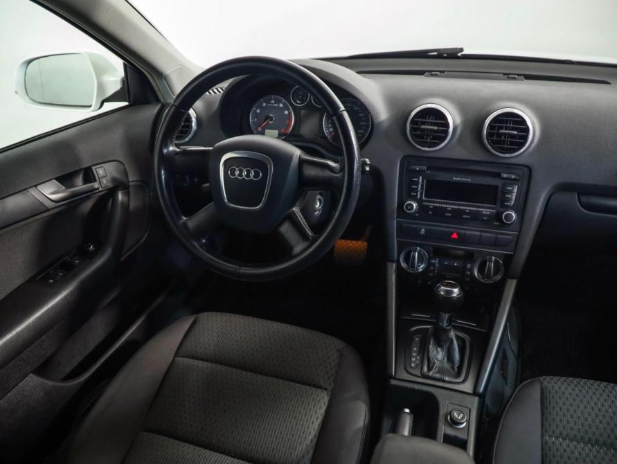 Audi A3 II (8P) Рестайлинг 2 Санкт-Петербург  - изображение 9